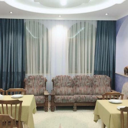 Sunny Hotel Batumi Makhinjauri Ngoại thất bức ảnh